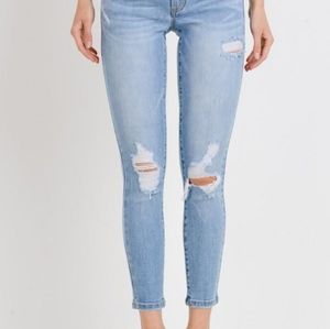 Vintage Destroyed Ankle Skinny Denim- Light Blue